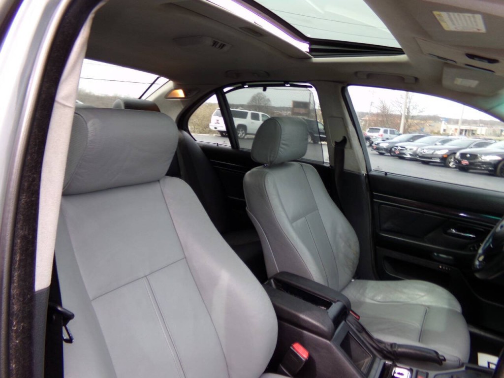 2003 BMW 5 Series Image 27