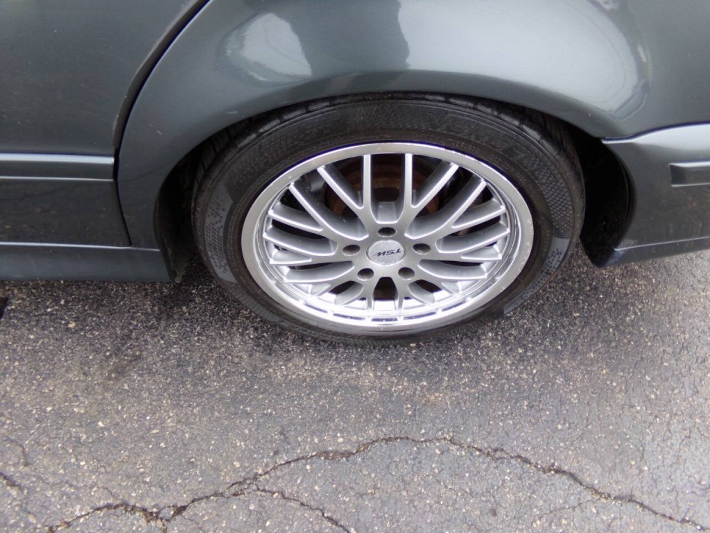 2003 BMW 5 Series Image 33