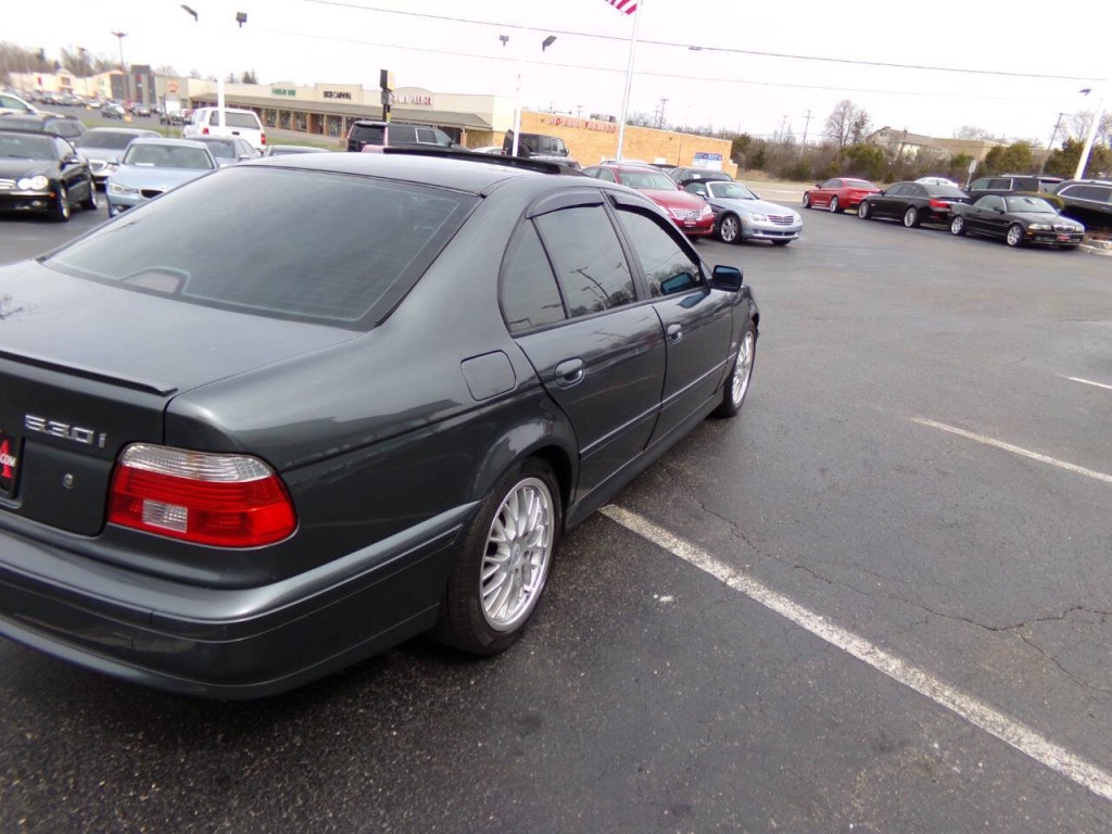 2003 BMW 5 Series Image 37