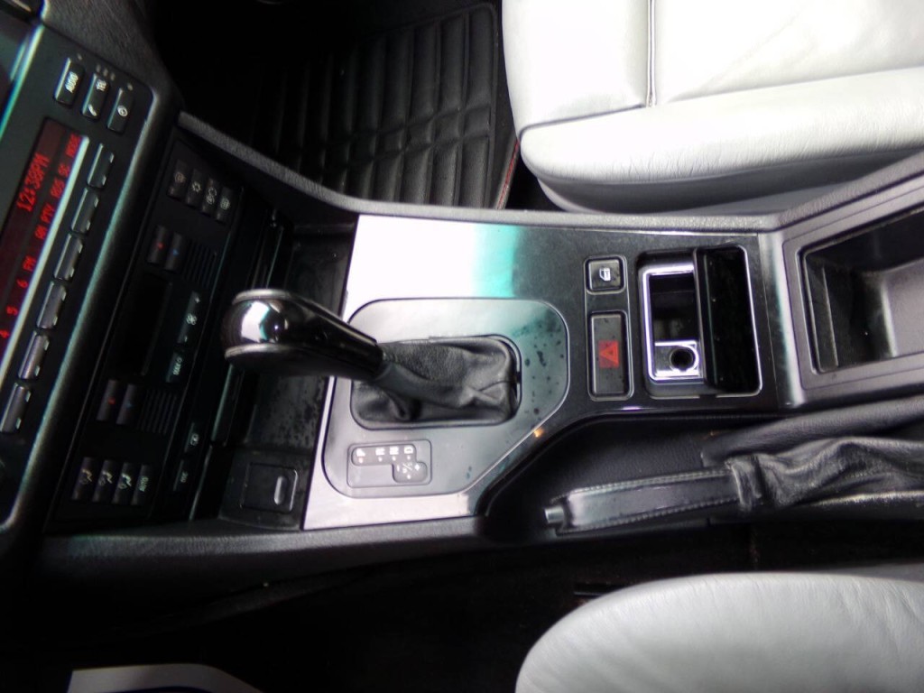 2003 BMW 5 Series Image 50