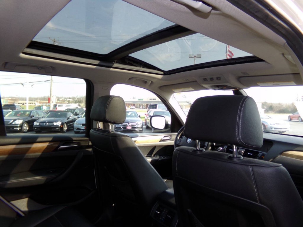 2012 BMW X3 Image 26