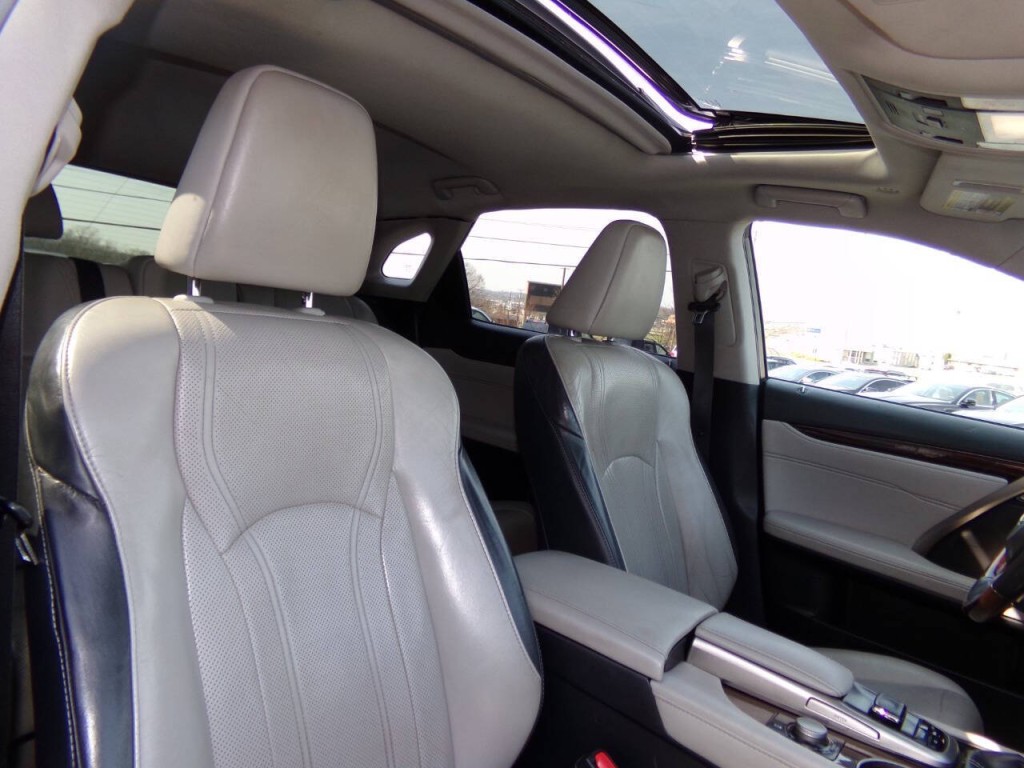 2016 Lexus RX 350 Image 30