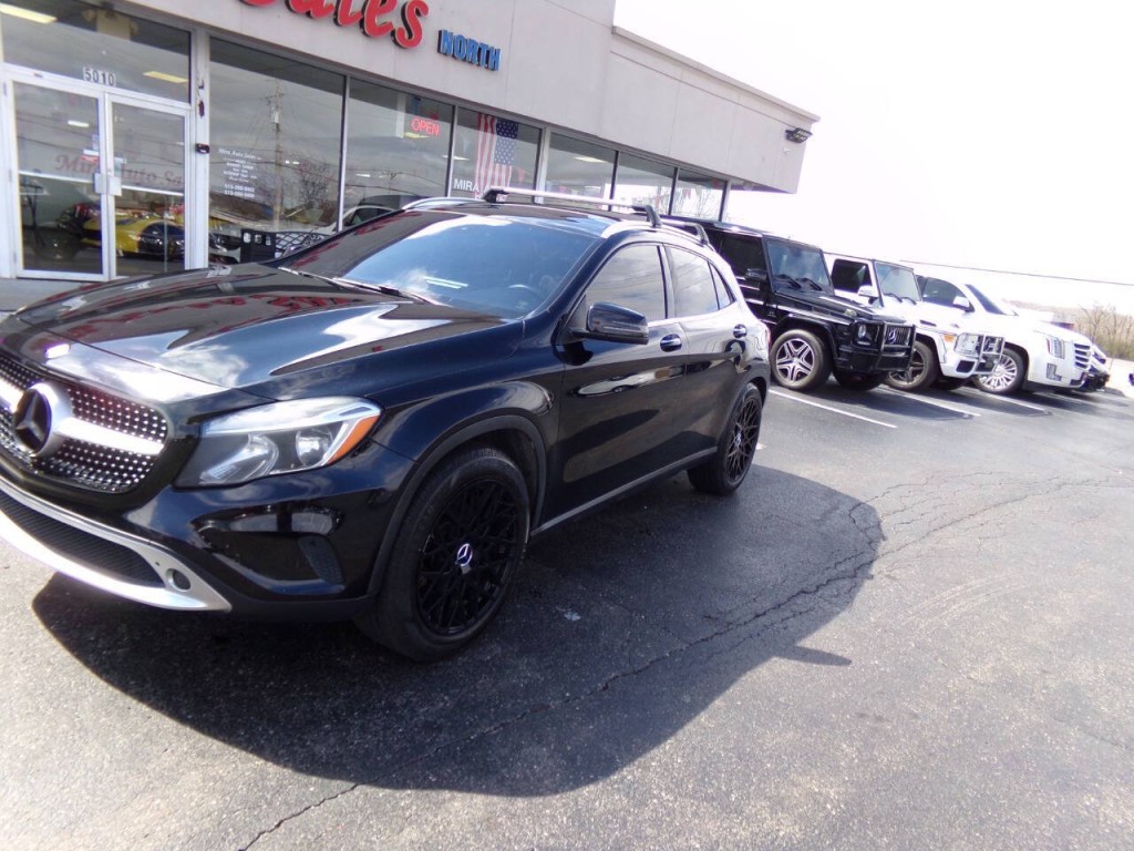 2016 Mercedes-Benz GLA-Class Image 33