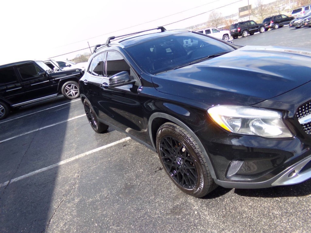 2016 Mercedes-Benz GLA-Class Image 44