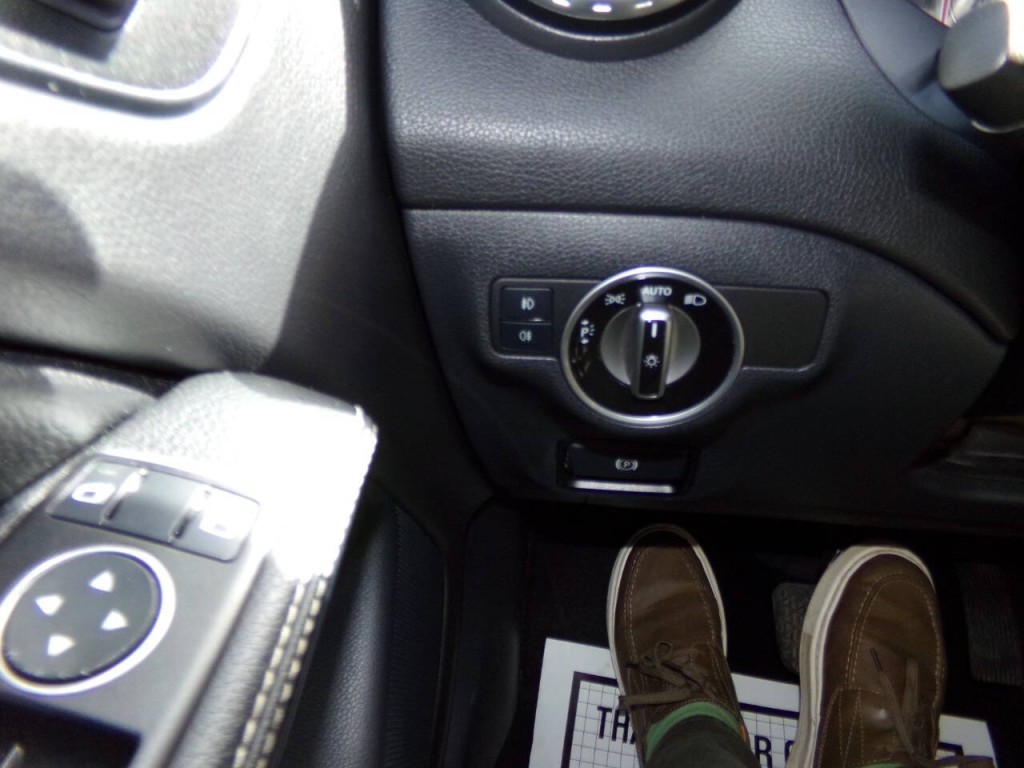 2016 Mercedes-Benz GLA-Class Image 52