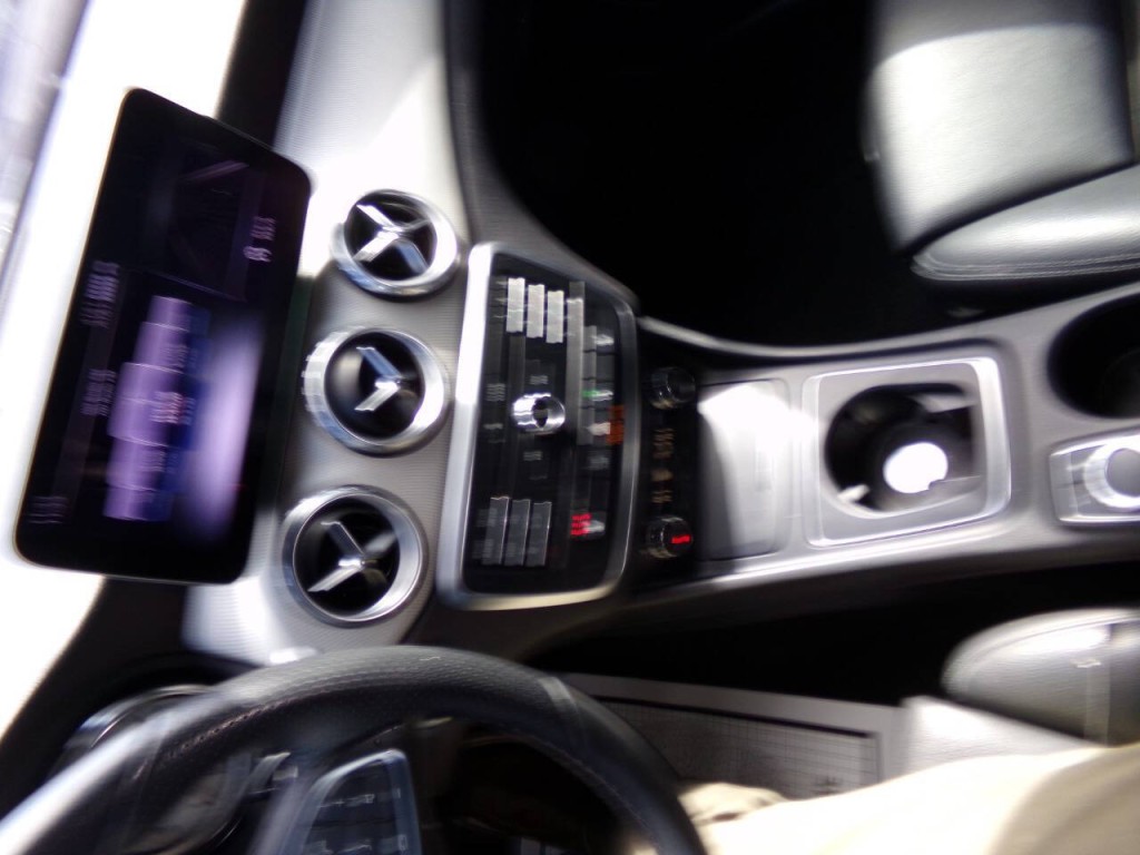 2016 Mercedes-Benz GLA-Class Image 54