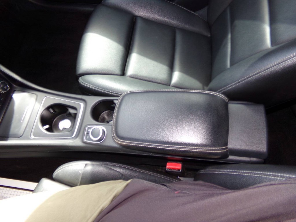 2016 Mercedes-Benz GLA-Class Image 55