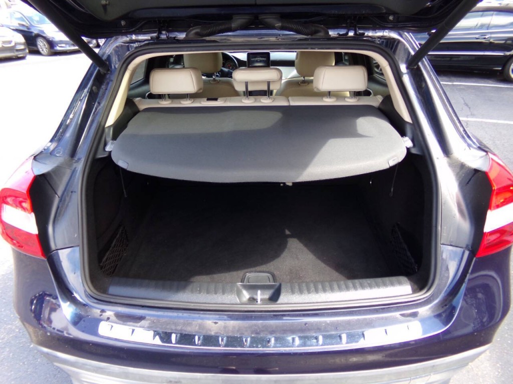 2017 Mercedes-Benz GLA-Class Image 19