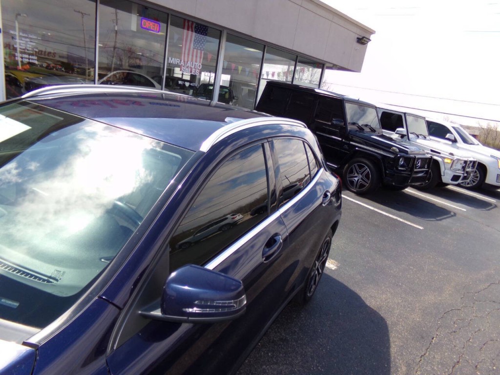 2017 Mercedes-Benz GLA-Class Image 32