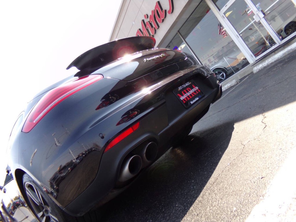 2014 Porsche Panamera Image 42