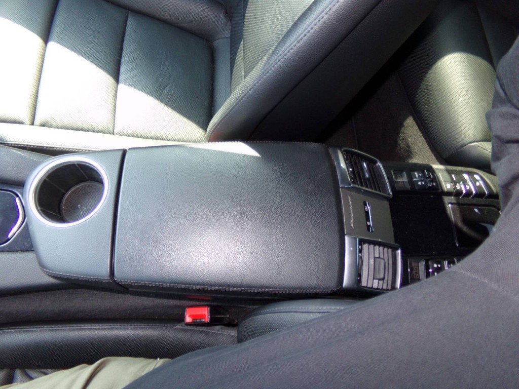 2014 Porsche Panamera Image 62