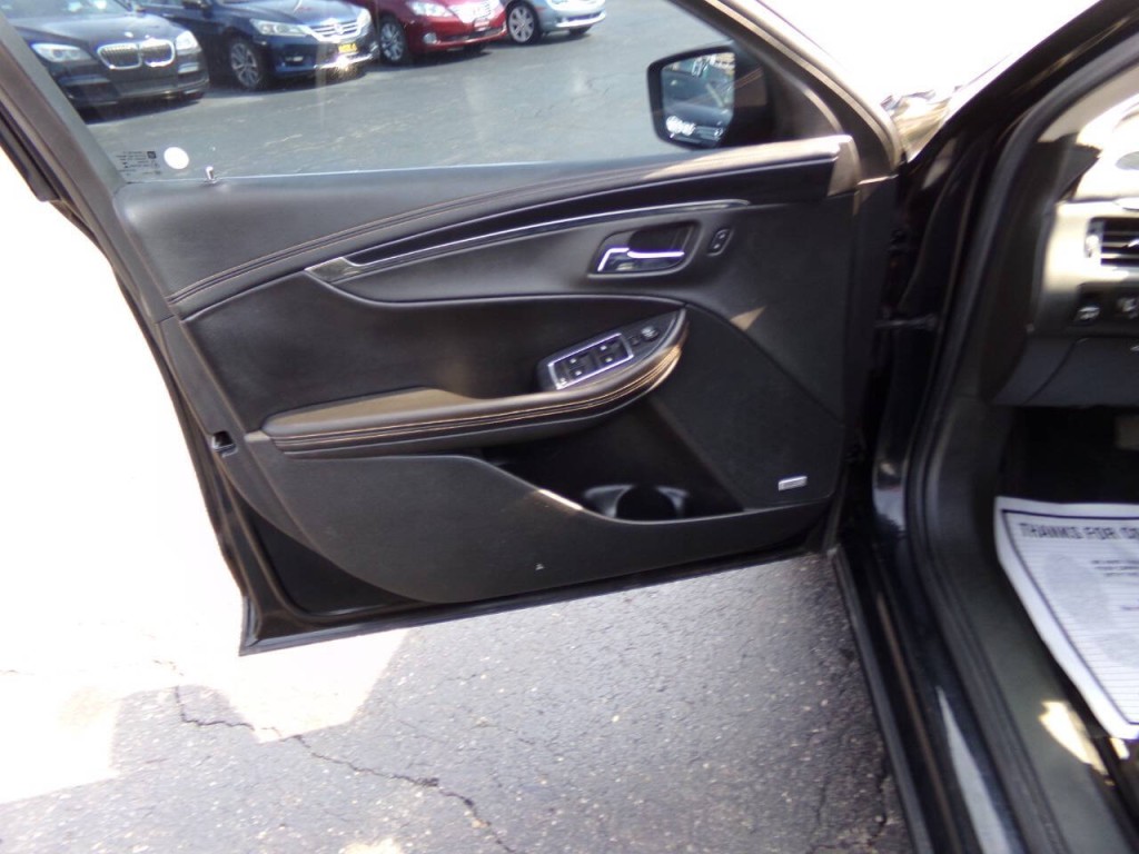 2017 Chevrolet Impala Image 12