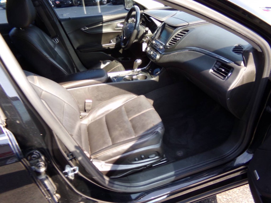 2017 Chevrolet Impala Image 25