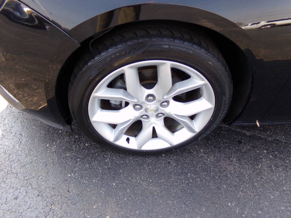 2017 Chevrolet Impala Image 32
