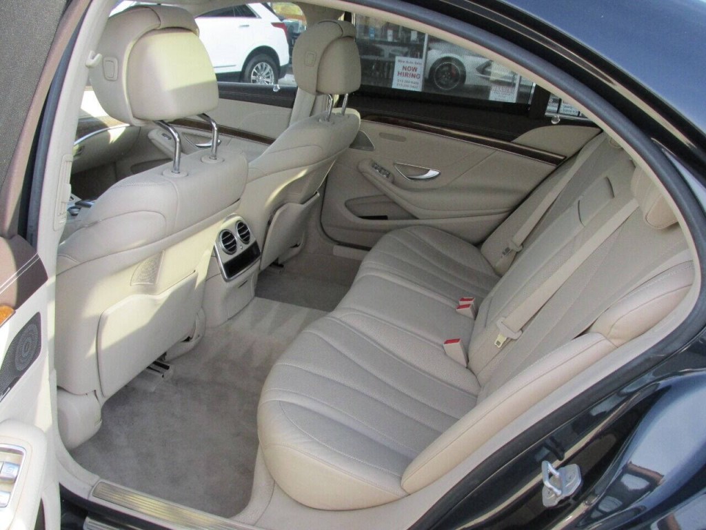 2015 Mercedes-Benz S-Class Image 15