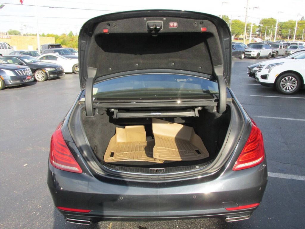 2015 Mercedes-Benz S-Class Image 23