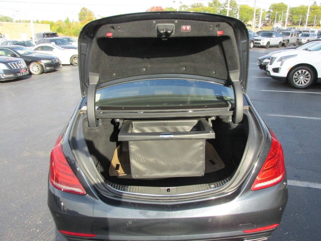 2015 Mercedes-Benz S-Class Image 24