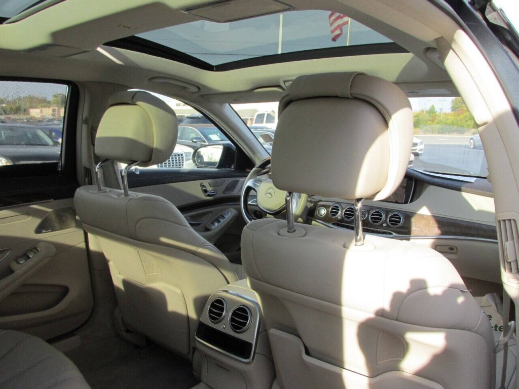 2015 Mercedes-Benz S-Class Image 29