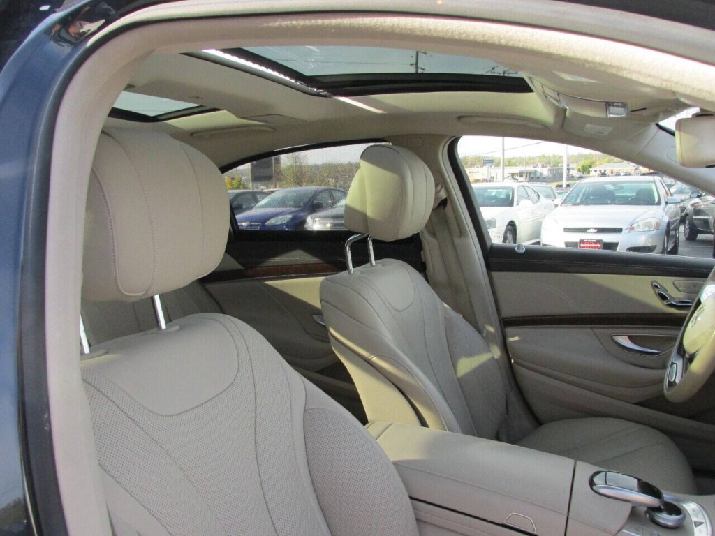 2015 Mercedes-Benz S-Class Image 35