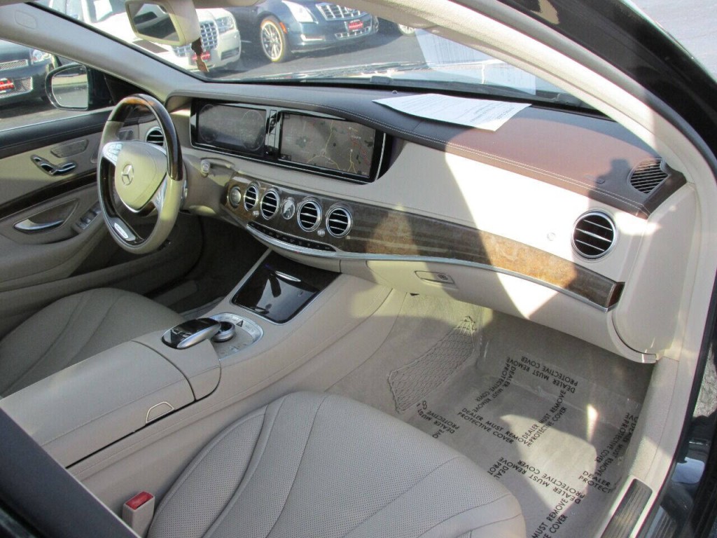 2015 Mercedes-Benz S-Class Image 36