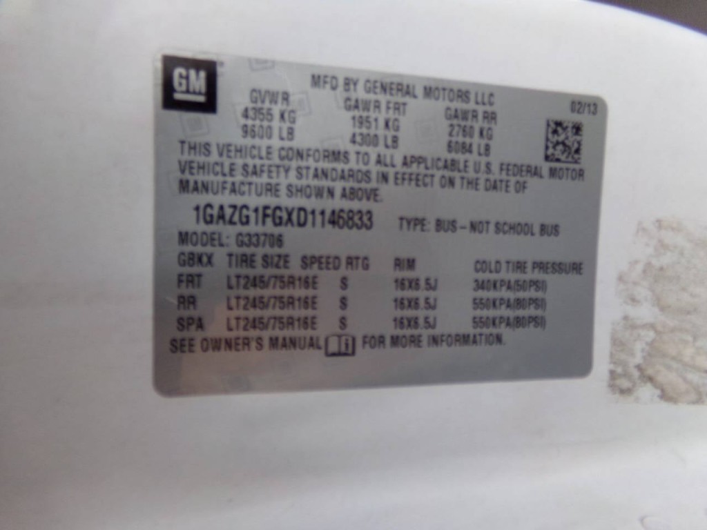 2013 Chevrolet Express Image 42