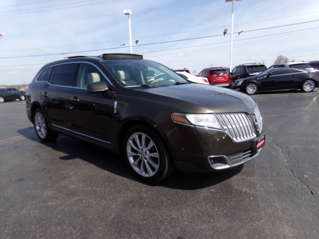 2011 Lincoln MKT Image 50