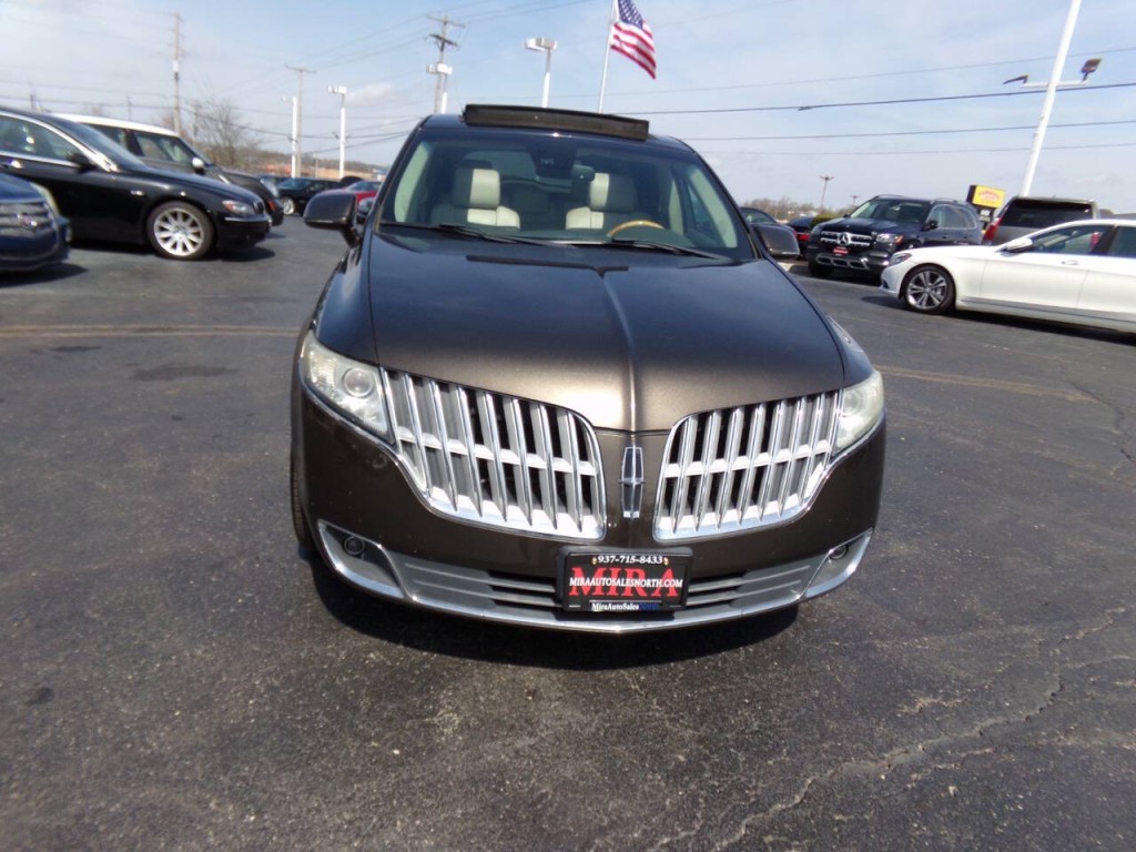 2011 Lincoln MKT Image 51