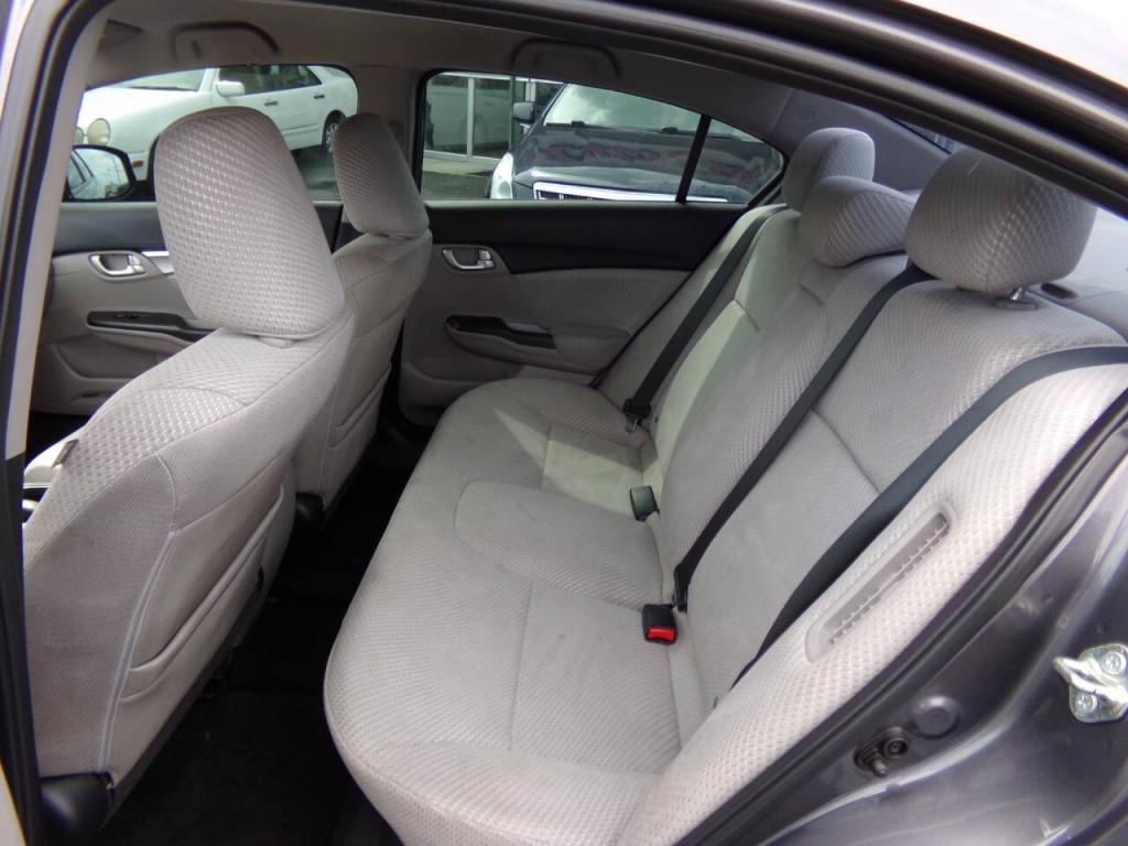 2015 Honda Civic Image 10