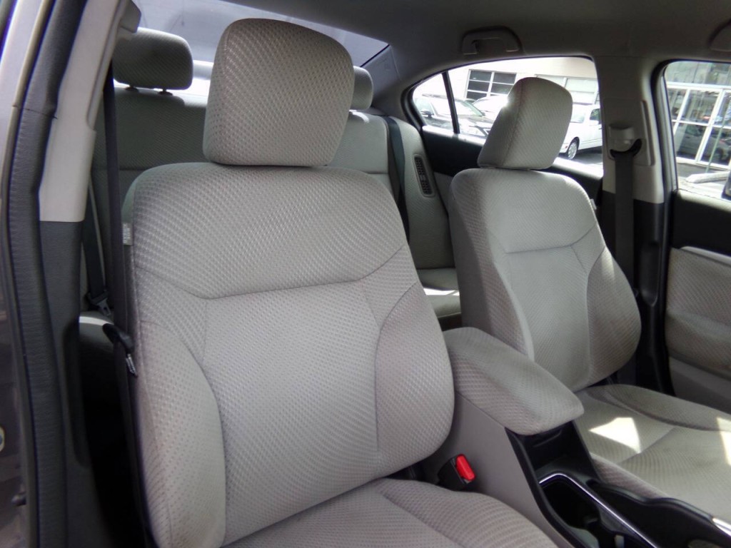 2015 Honda Civic Image 37