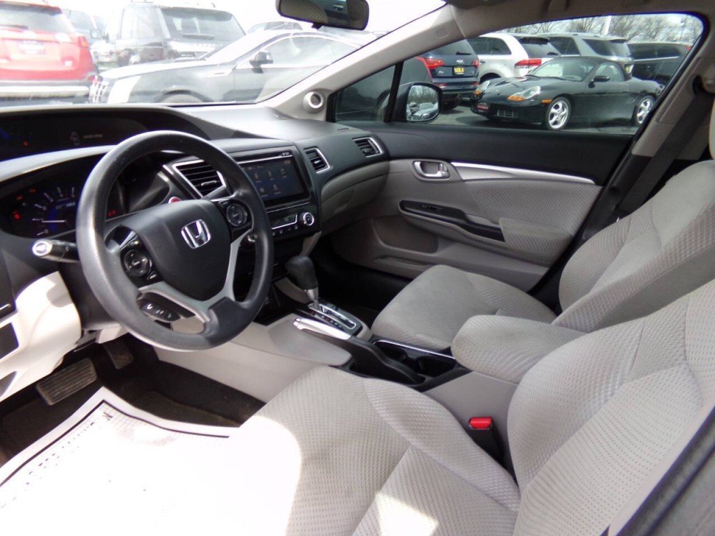 2015 Honda Civic Image 48