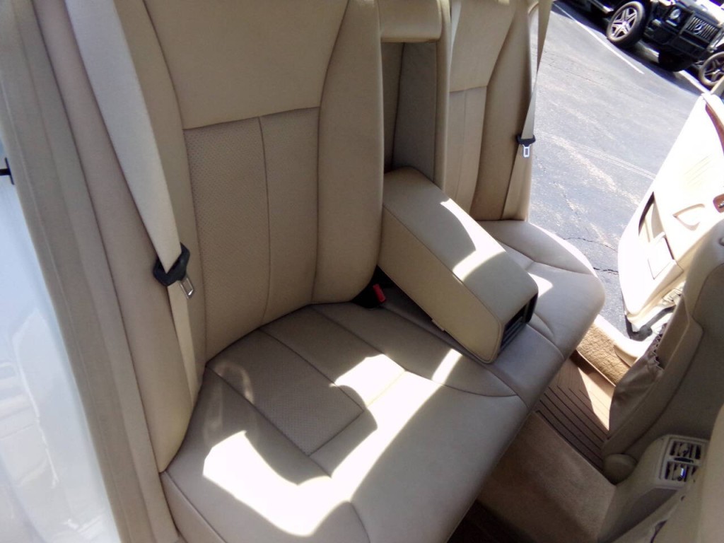 1999 Mercedes-Benz E-Class Image 20