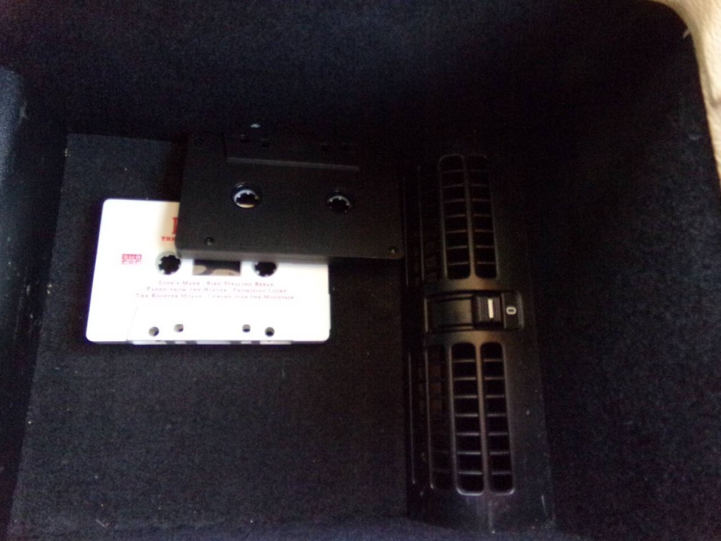 1999 Mercedes-Benz E-Class Image 37