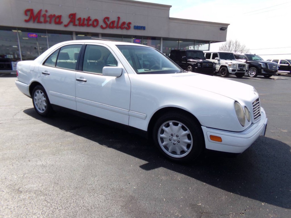 1999 Mercedes-Benz E-Class Image 53