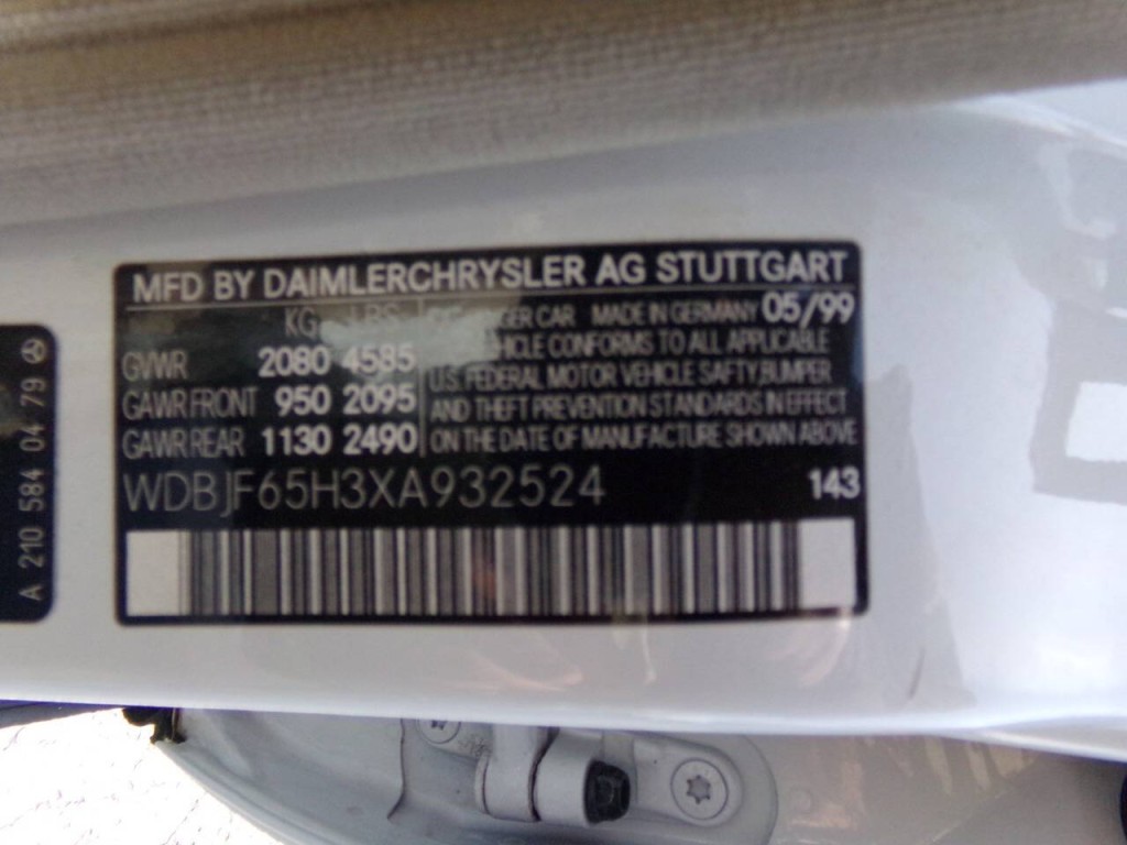 1999 Mercedes-Benz E-Class Image 57