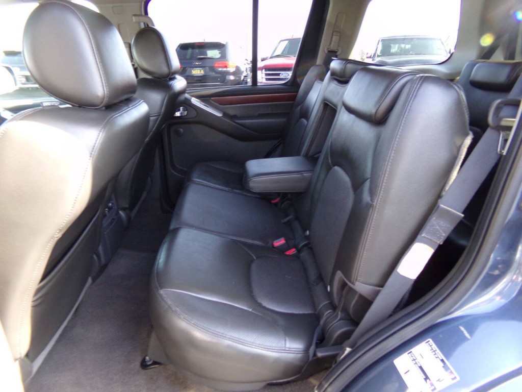 2008 Nissan Pathfinder Image 10