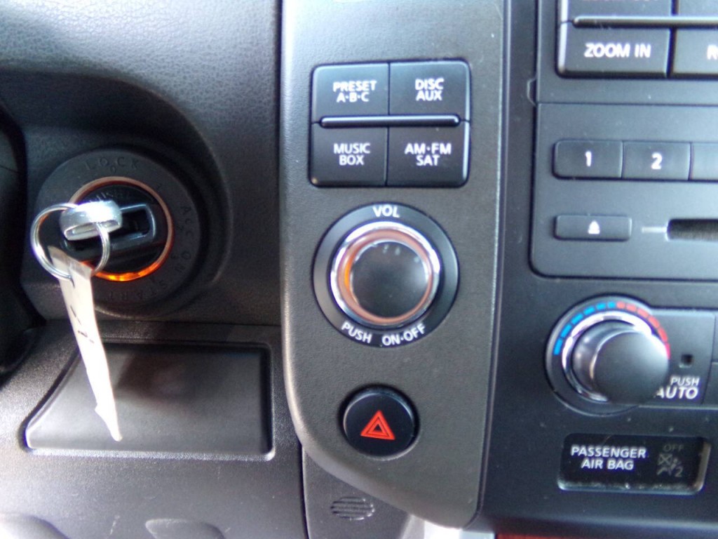 2008 Nissan Pathfinder Image 21