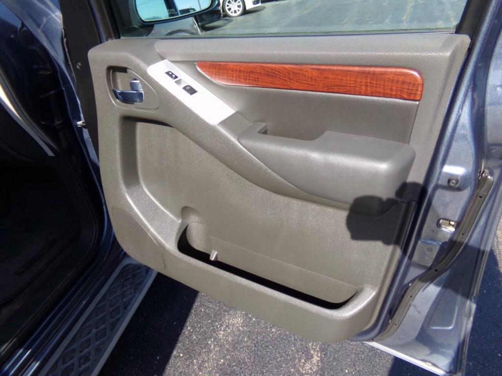 2008 Nissan Pathfinder Image 39