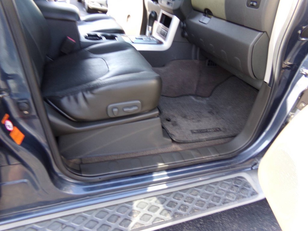 2008 Nissan Pathfinder Image 46