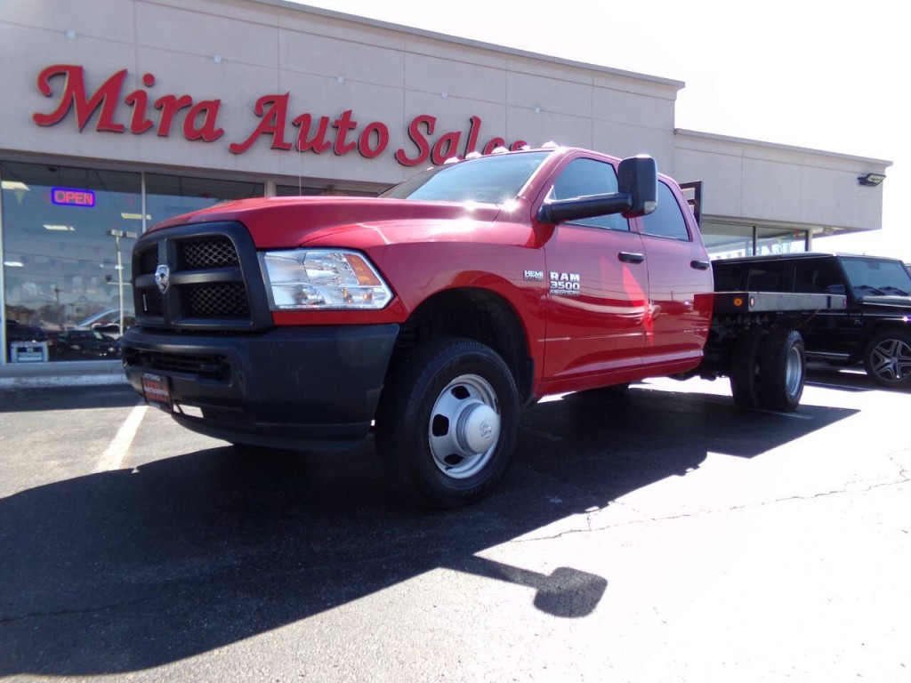 2017 RAM 3500 Image 30