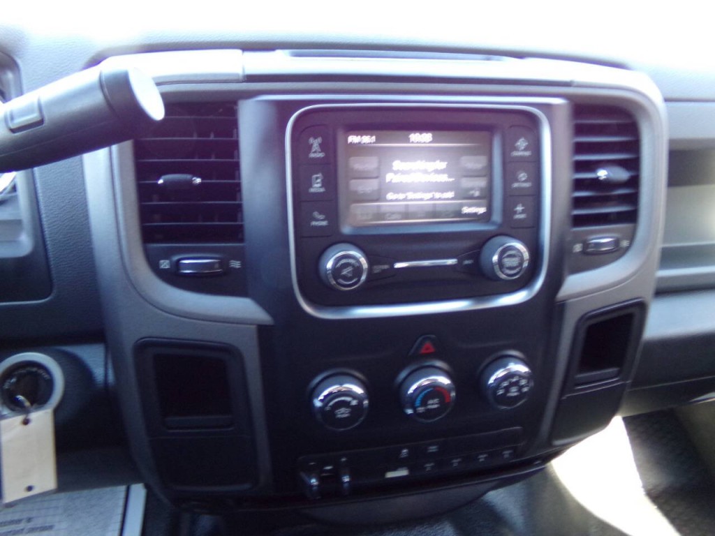 2017 RAM 3500 Image 43