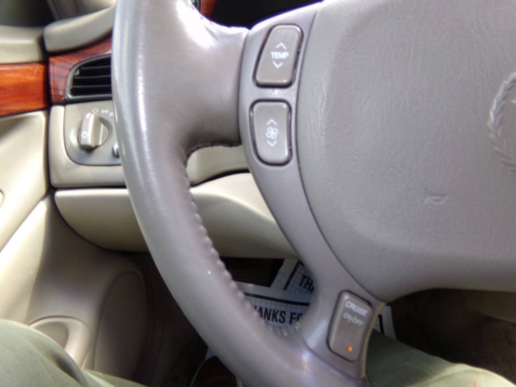 2001 Cadillac DeVille Image 54