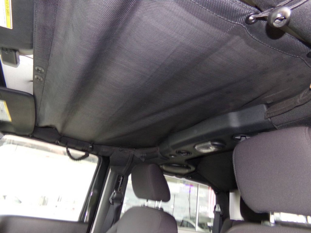 2014 Jeep Wrangler Image 14