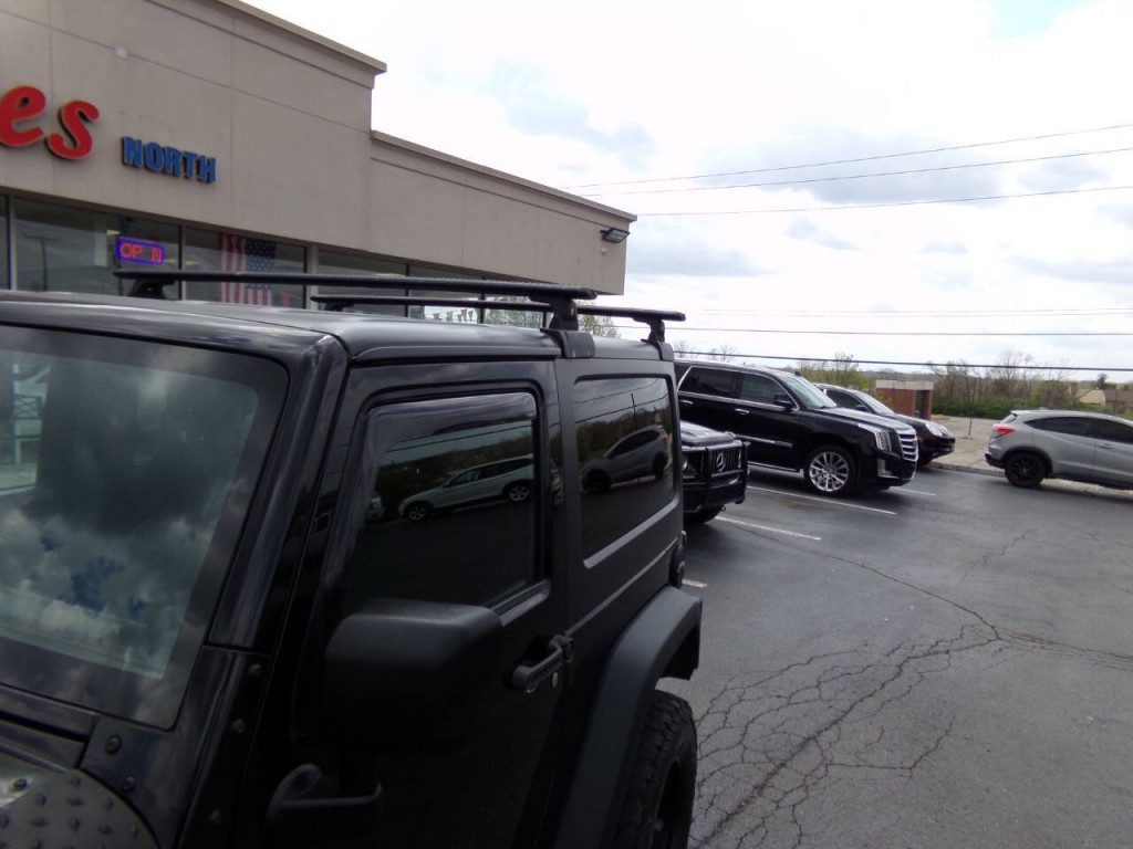 2014 Jeep Wrangler Image 30