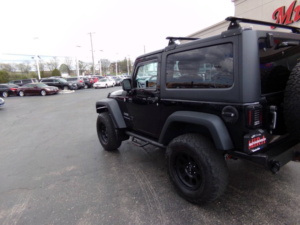 2014 Jeep Wrangler Image 33