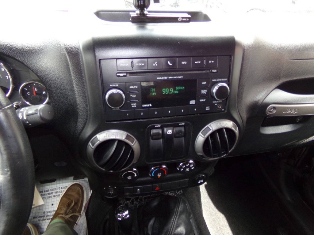 2014 Jeep Wrangler Image 54