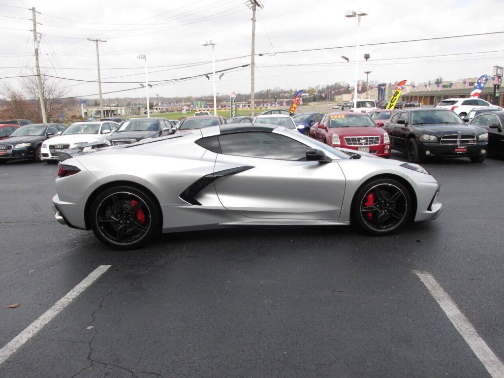 2020 Chevrolet Corvette Image 7
