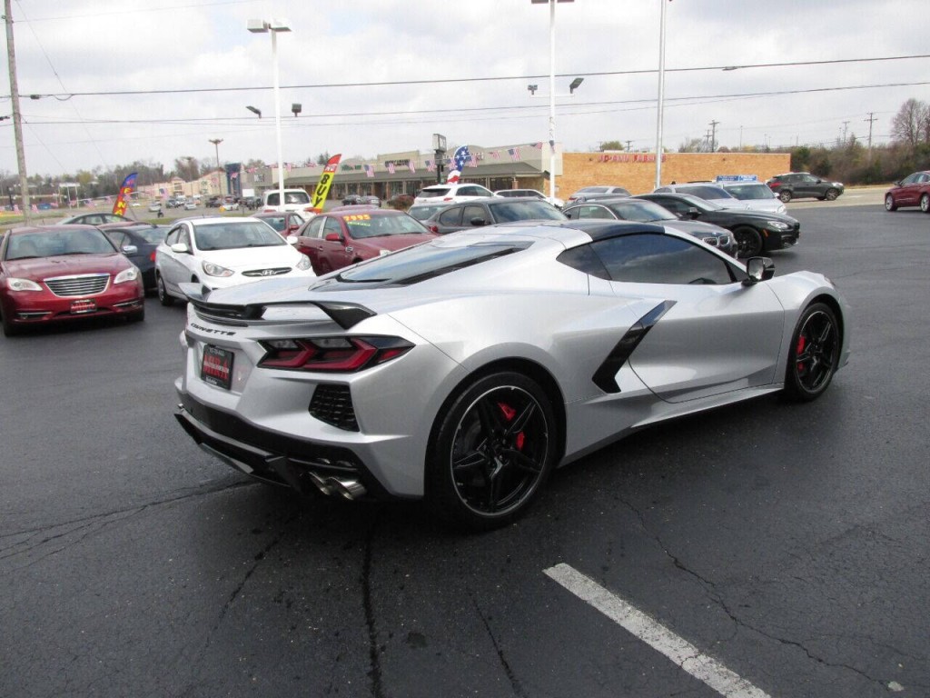 2020 Chevrolet Corvette Image 8