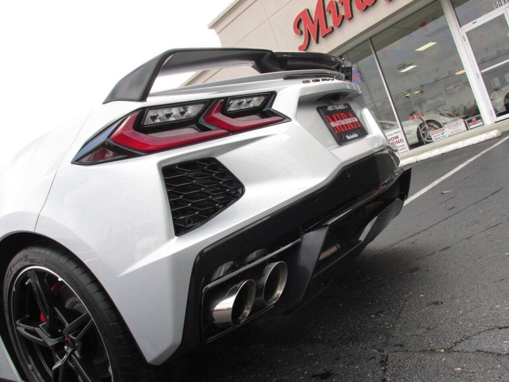 2020 Chevrolet Corvette Image 15