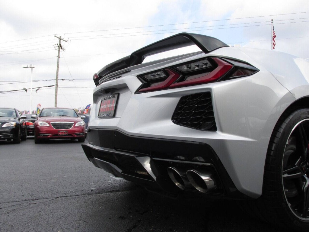2020 Chevrolet Corvette Image 17
