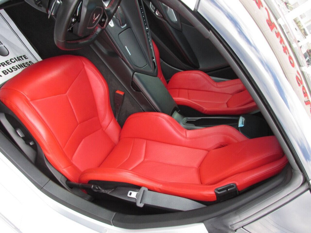2020 Chevrolet Corvette Image 20